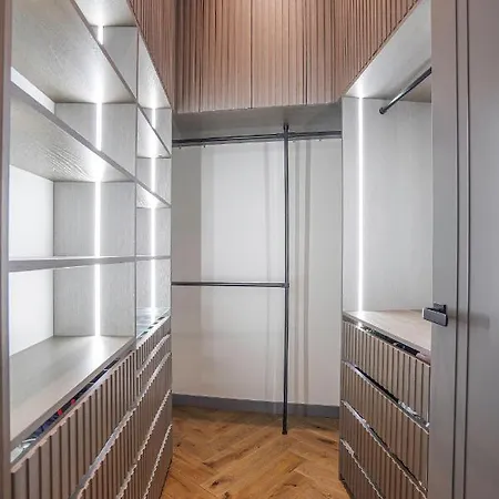 Forentinn Gedimino Pr.