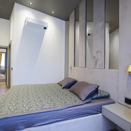 Forentinn Gedimino Pr.